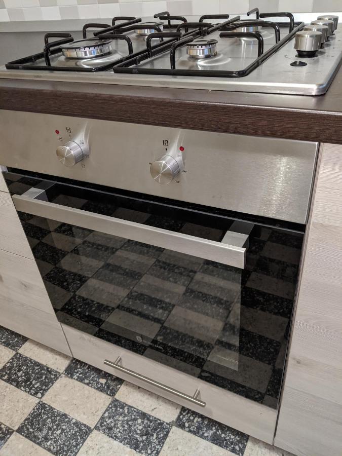 تيميشورا Cristian Apartment Near Old Town المظهر الخارجي الصورة